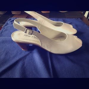 Beige Peep-toed sling-backs